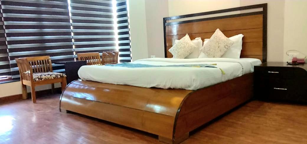Bed and Breakfast Wildleaf Kasauli Valley Homz Экстерьер фото
