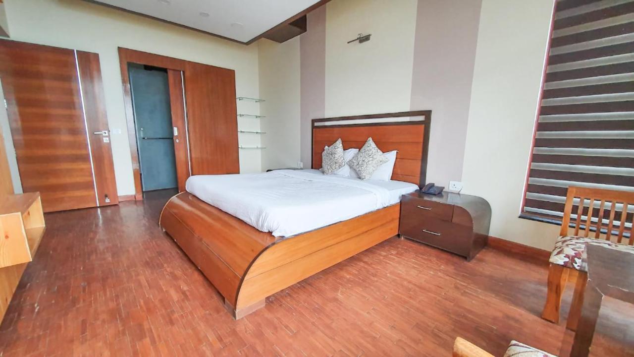 Bed and Breakfast Wildleaf Kasauli Valley Homz Экстерьер фото
