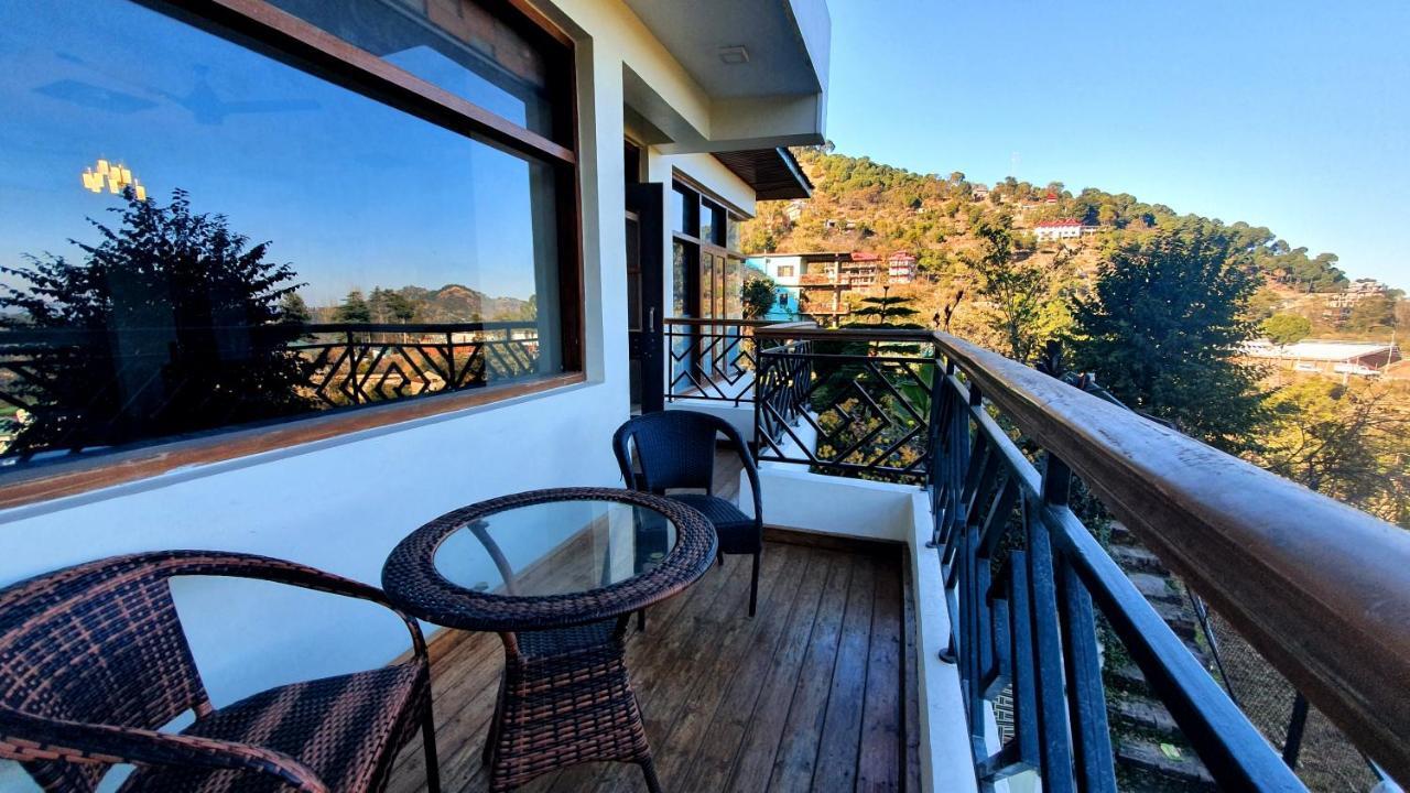Bed and Breakfast Wildleaf Kasauli Valley Homz Экстерьер фото
