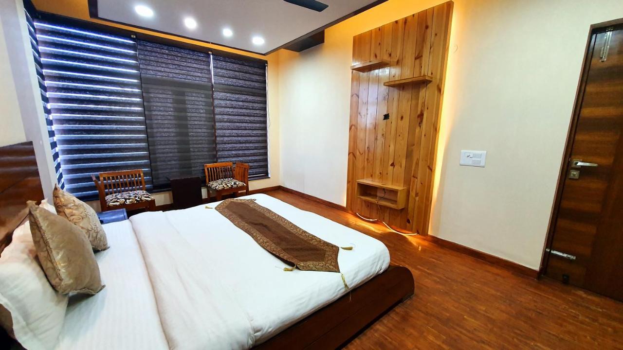 Bed and Breakfast Wildleaf Kasauli Valley Homz Экстерьер фото